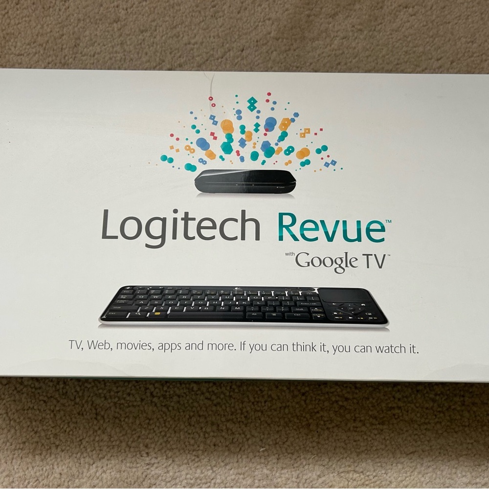 Logitech Revue Google TV Set with Black Keyboard （ New, Never used)
